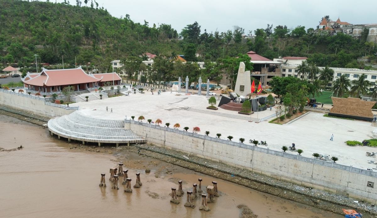 K15 wharf project completed after 1 year of construction. Photo: Mai Dung