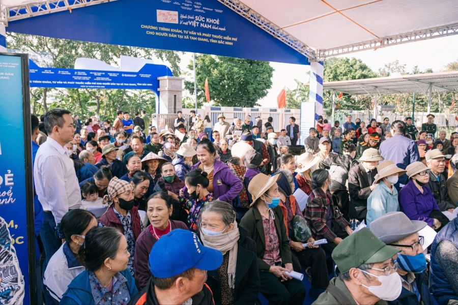 Hệ thống nỗ lực đưa dịch vụ y tế công bằng, hiện đại và an toàn đến mọi miền Tổ quốc, góp phần nâng cao sức khỏe hơn 33 triệu người Việt Nam. Ảnh: Long Châu