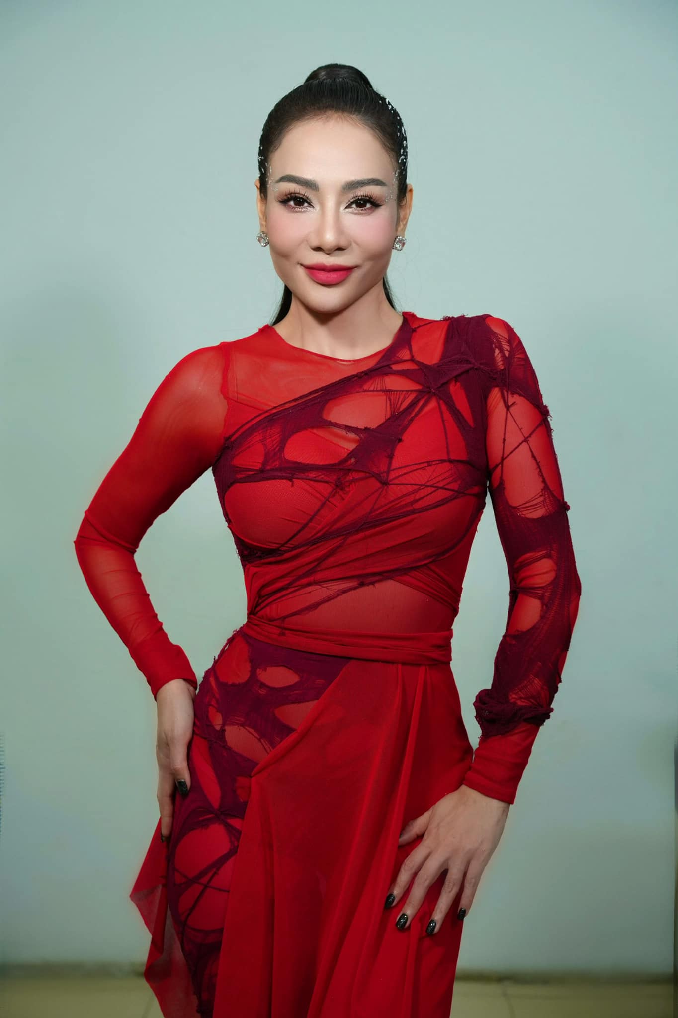 Ở tuổi 49, Thu Minh đang tận hưởng một cuộc sống viên mãn và cân bằng. Ảnh Nghệ sĩ cung cấp