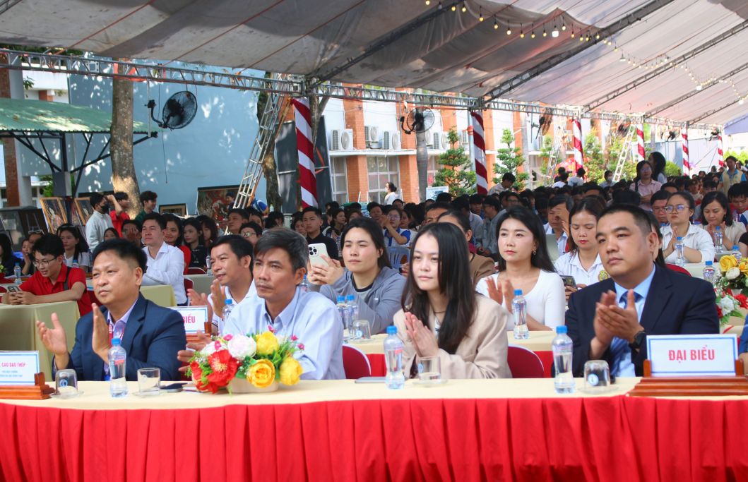 Delegates attending the Job Fair. Photo: Thanh Mai
