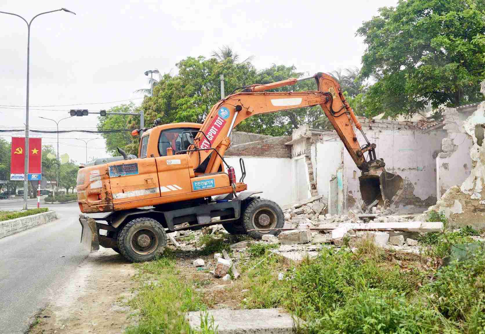 Démanteler le « goulet d'étranglement » des rues Binh Minh et Cua Lo. Photo de : Mai Ngan