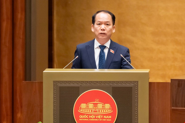 Bộ trưởng Bộ Tư pháp Hoàng Thanh Tùng. Ảnh: QH.