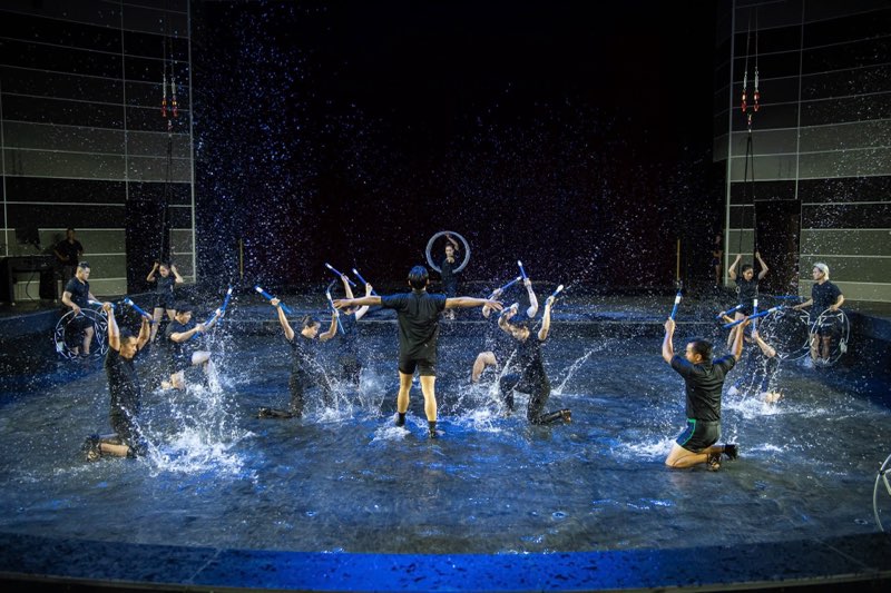 People excitedly visit the most modern circus in Ho Chi Minh City.