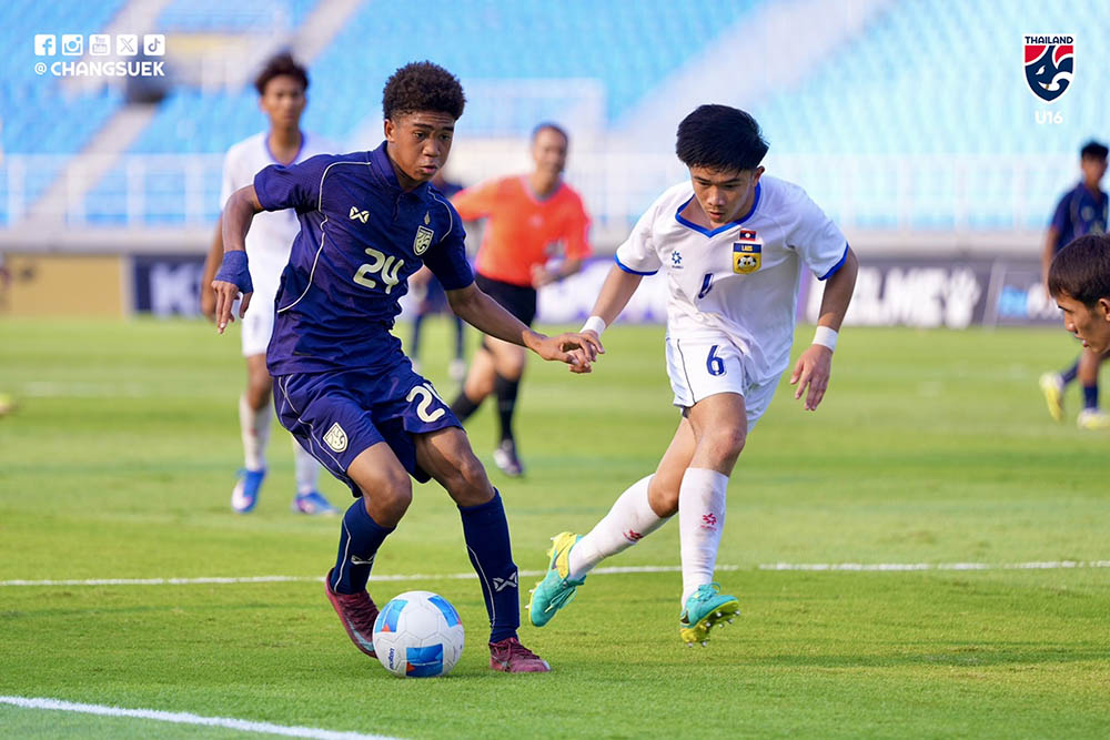U17 Thailand (blue jersey) lost to U17 Laos, stopping from the group stage of U17 Southeast Asia 2026. Photo: FAT