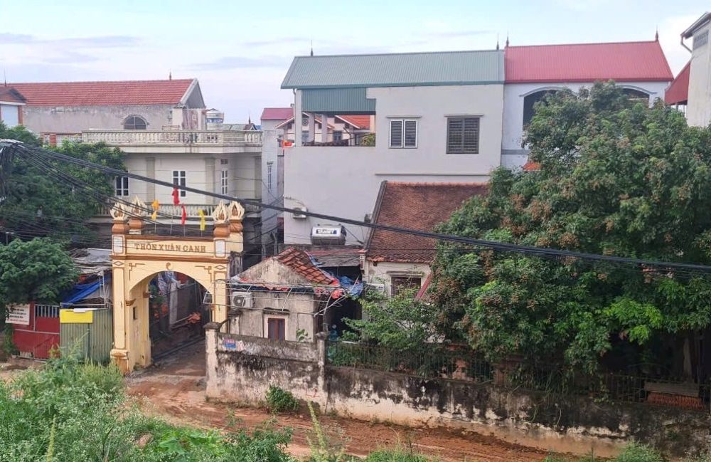 The commune-level People's Council will decide to establish, arrange, reorganize, dissolve and name and rename villages and residential groups. Photo: Lam Duy