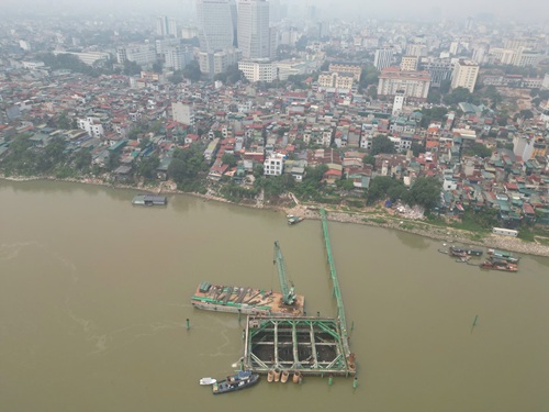 Hà Nội quyết tháo gỡ vướng mắc giải phóng mặt bằng cầu Trần Hưng Đạo. Ảnh: Hữu Chánh