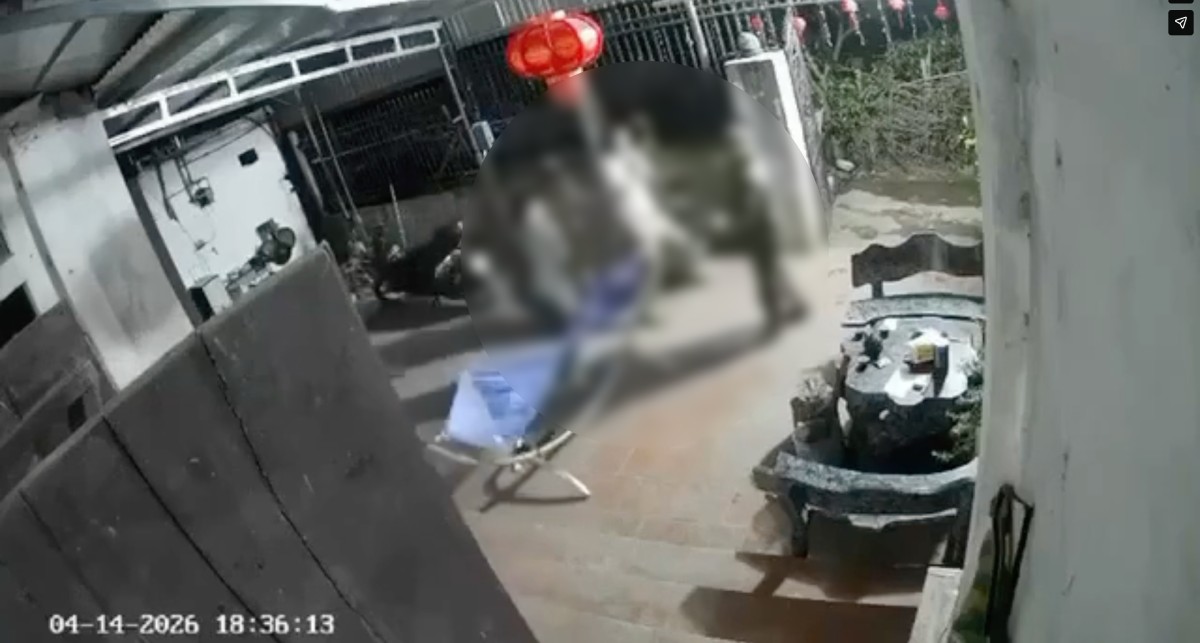 Công an tỉnh Ninh Bình điều tra vụ việc khiến 1 người đàn ông tử vong ở xã Liêm Hà. Ảnh: Cắt từ clip