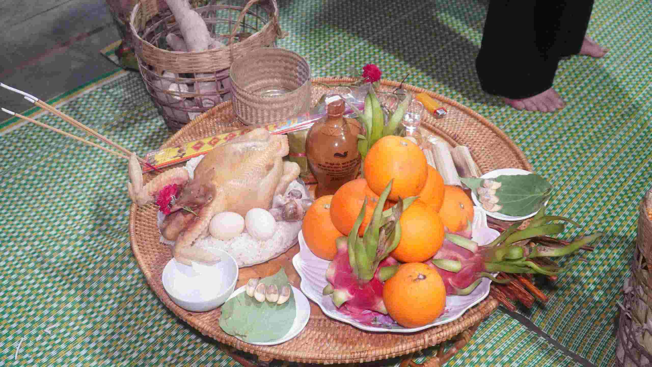 Các vật phẩm được nhà trai chuẩn bị chu đáo, kỹ lưỡng để chuẩn bị cho lễ cưới. Ảnh: Thùy Dương