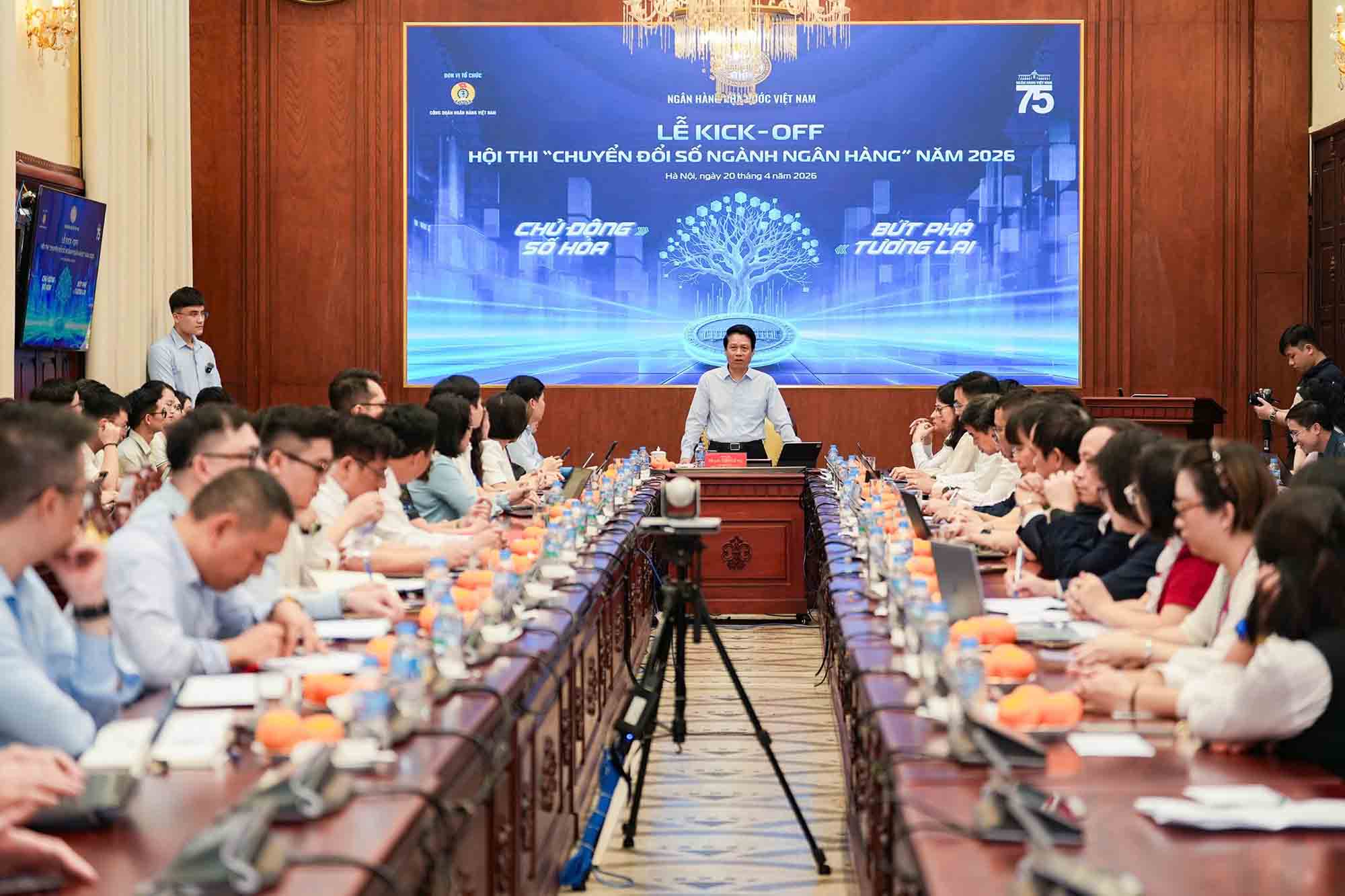 Conference to deploy the "Banking Industry Digital Transformation" Contest 2026 organized by the Vietnam Banks Union took place on April 20 in Hanoi. Photo: Huu Chanh