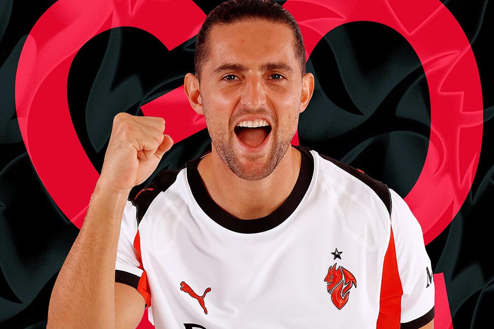 Adrien Rabiot scored the only goal, AC Milan took second place in Serie A. Photo: AC Milan