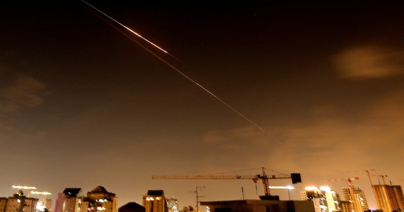 Iran tuyên bố tiếp tục tấn công Mỹ và Israel