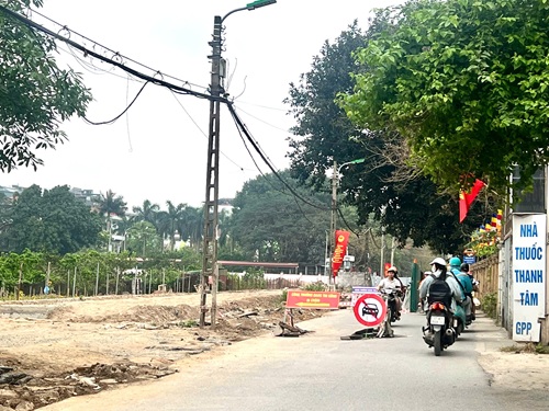 Cải tạo ngõ 193 Phú Diễn: Tháo gỡ nút thắt hạ tầng, hoàn thiện giao thông. Minh Hạnh 