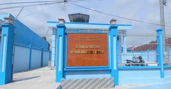 Hệ thống cấp nước sạch tập trung ấp Thống Nhất, xã Ninh Thanh Lợi, Cà Mau. Ảnh: Nhật Hồ.