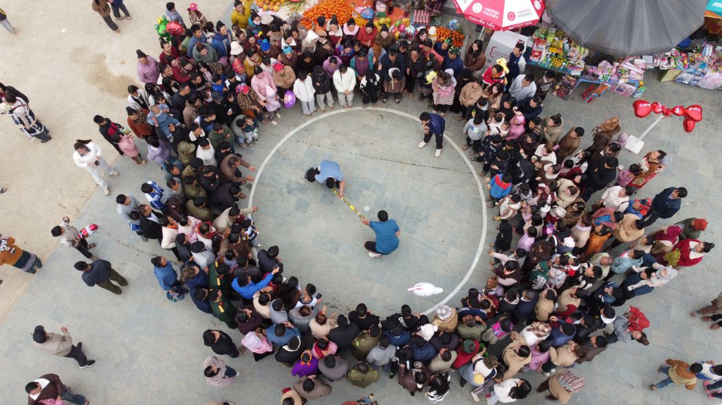 손라성 솝콥사 므엉바 장터. 사진: 쯔엉선