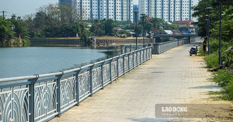 Đường đi bộ ven sông Nhu Y chậm tiến độ do vướng mắc 2 hộ dân