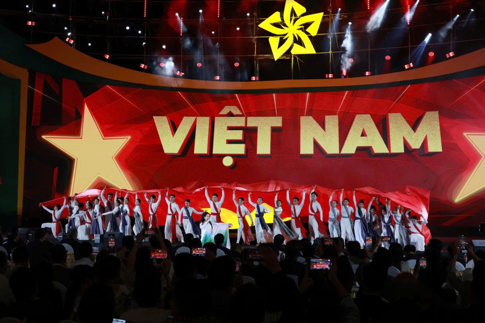 November 24th is identified as Vietnam Culture Day, workers are allowed to take leave from work and receive full salary. Photo: Hai Nguyen