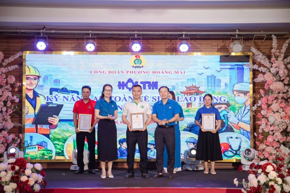 Hoang Mai ward promotes emulation, improving labor safety for union members. Photo: Nghe An Trade Union