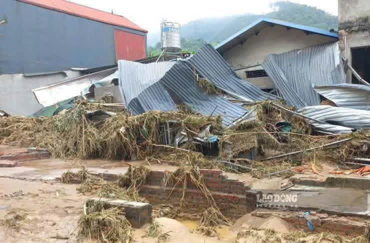 Flash floods in Lao Cai province in October 2025. Photo: Van Duc