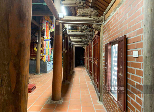 Tiền đường chùa Phúc Chỉ có 7 gian được trùng tu, nâng cấp nhiều hạng mục. Ảnh: Hà Vi