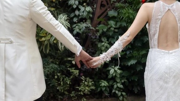 From May 18, 2026, parents who obstruct their children from getting married will be fined up to 10,000,000 VND. Illustrative photo: SCMP