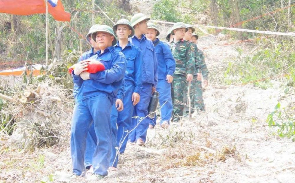 Hài cốt liệt sĩ được phát hiện, quy tập. Ảnh: Sư đoàn 968