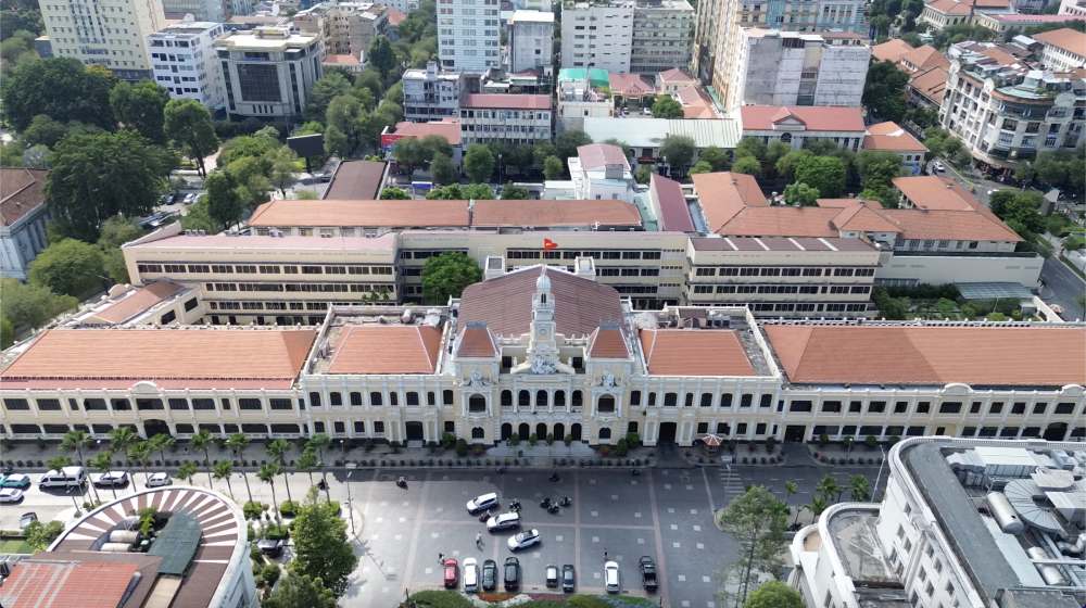 People hope to experience visiting architectural works in Ho Chi Minh City soon. Photo: Thai Bao