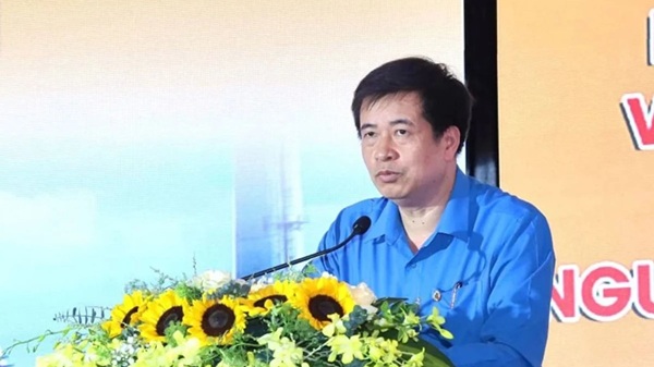 Ông Phạm Hoài Phương, Chủ tịch Công đoàn Xây dựng Việt Nam phát biểu tại lễ phát động. Ảnh: Minh Hạnh 