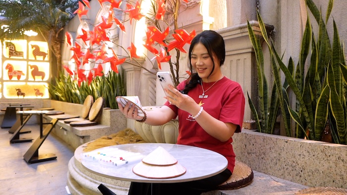 Experience making a "happily hat" to celebrate April 30