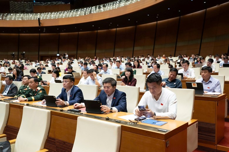 Các đại biểu Quốc hội tại phiên thảo luận. Ảnh: Media Quốc hội