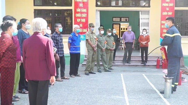 Chỉ đạo mới về việc thành lập đội dân phòng ở thôn, tổ dân phố. Ảnh: VGP