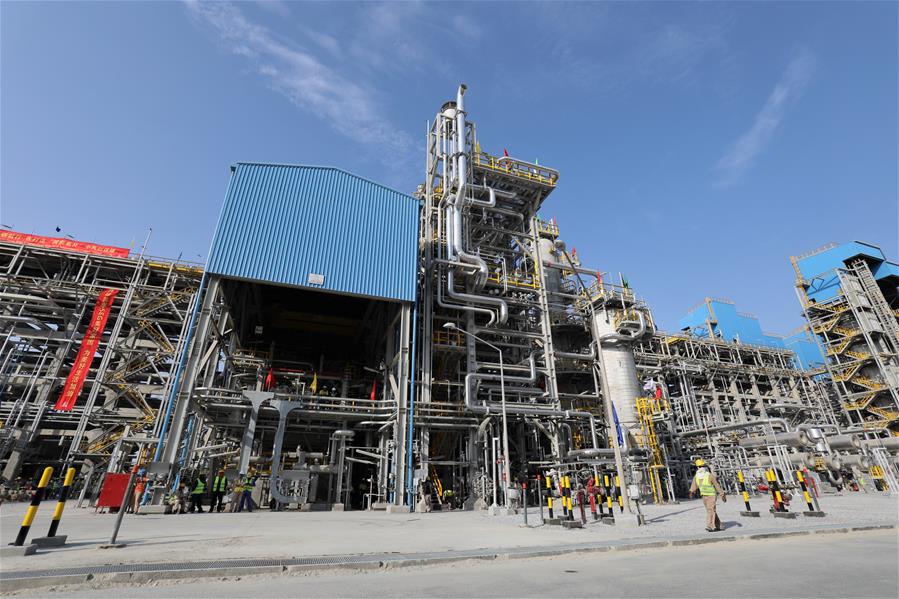 Dự án nhà máy lọc dầu của Kuwait tại tỉnh Al Ahmadi, Kuwait. Ảnh: Xinhua 