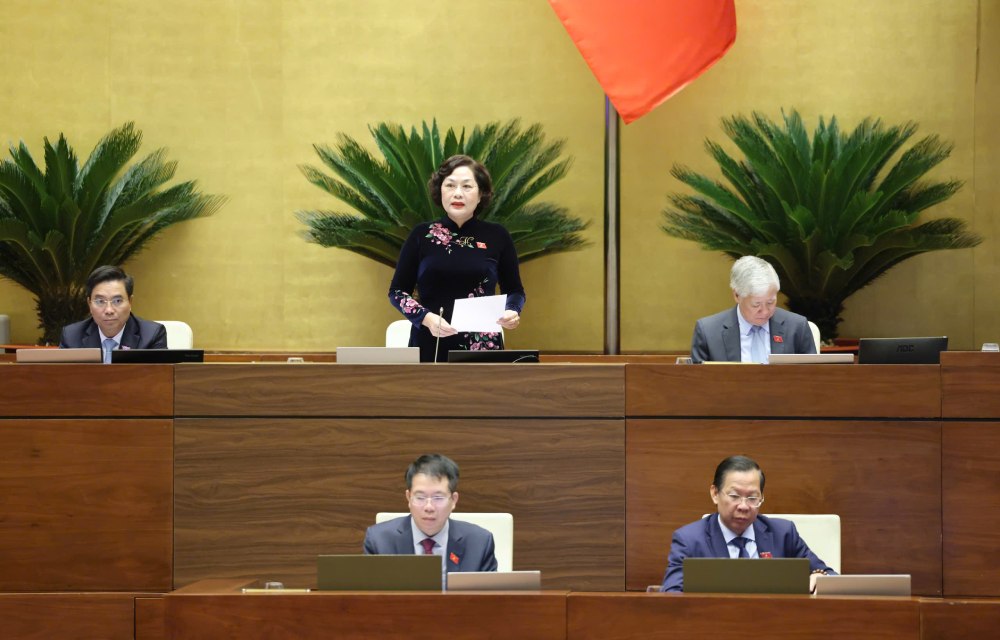 National Assembly Vice Chairwoman Nguyen Thi Hong said that the new salary policy for officials and civil servants is being studied and reported to competent authorities. Photo: Pham Dong