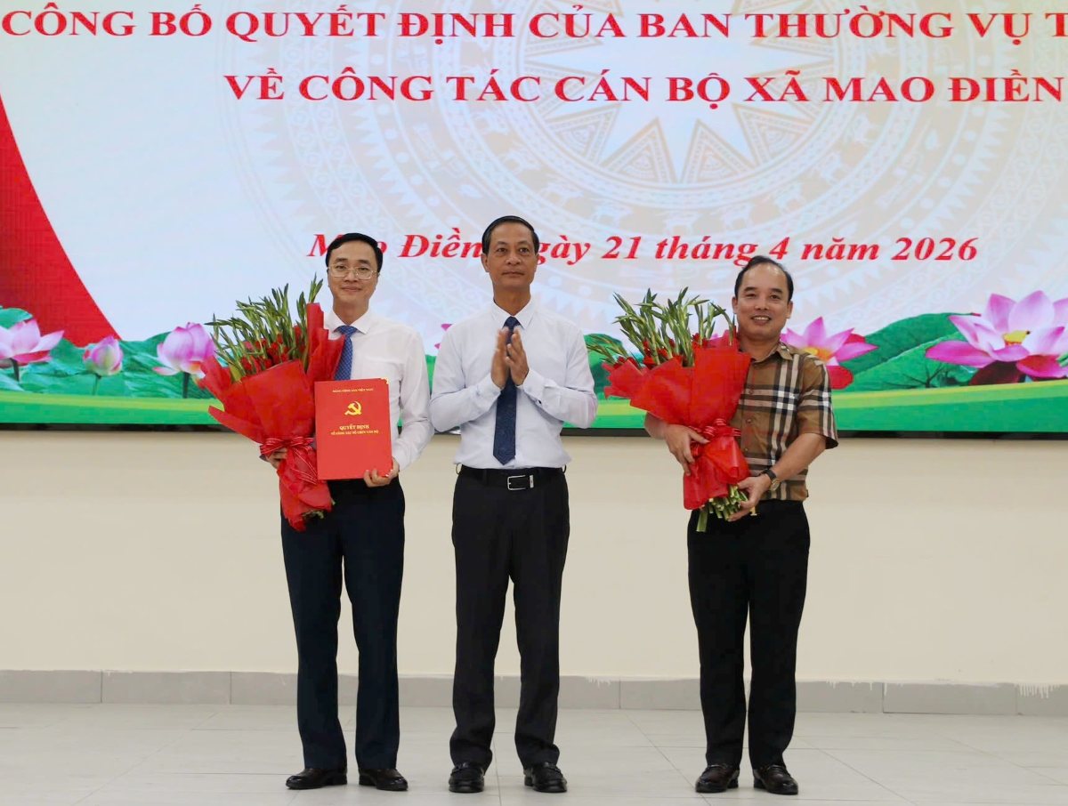 Mr. Phan Nhat Thanh, Deputy Head of the City Party Committee's Organization Committee, was transferred and appointed to hold the position of Secretary of the Mao Dien Commune Party Committee for the term 2025 - 2030. Photo: Hai Phong e-Portal