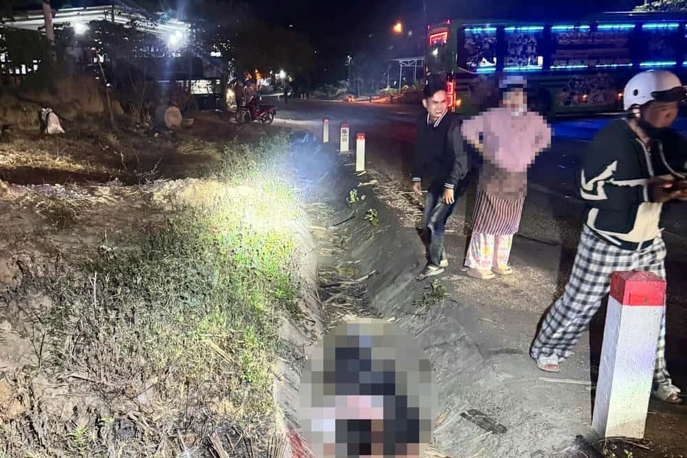 Scene of the accident with the passenger car that killed 2 people. Photo: The Hung