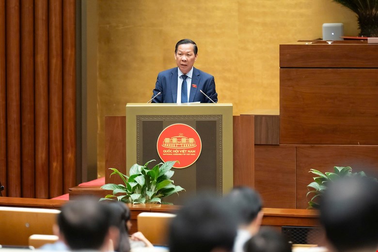 Chủ nhiệm Uỷ ban Kinh tế - Tài chính Phan Văn Mãi. Ảnh: Media Quốc hội