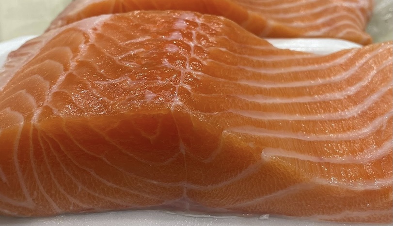 Some dishes made from salmon are said to be able to stabilize blood sugar. Photo: Kieu Vu