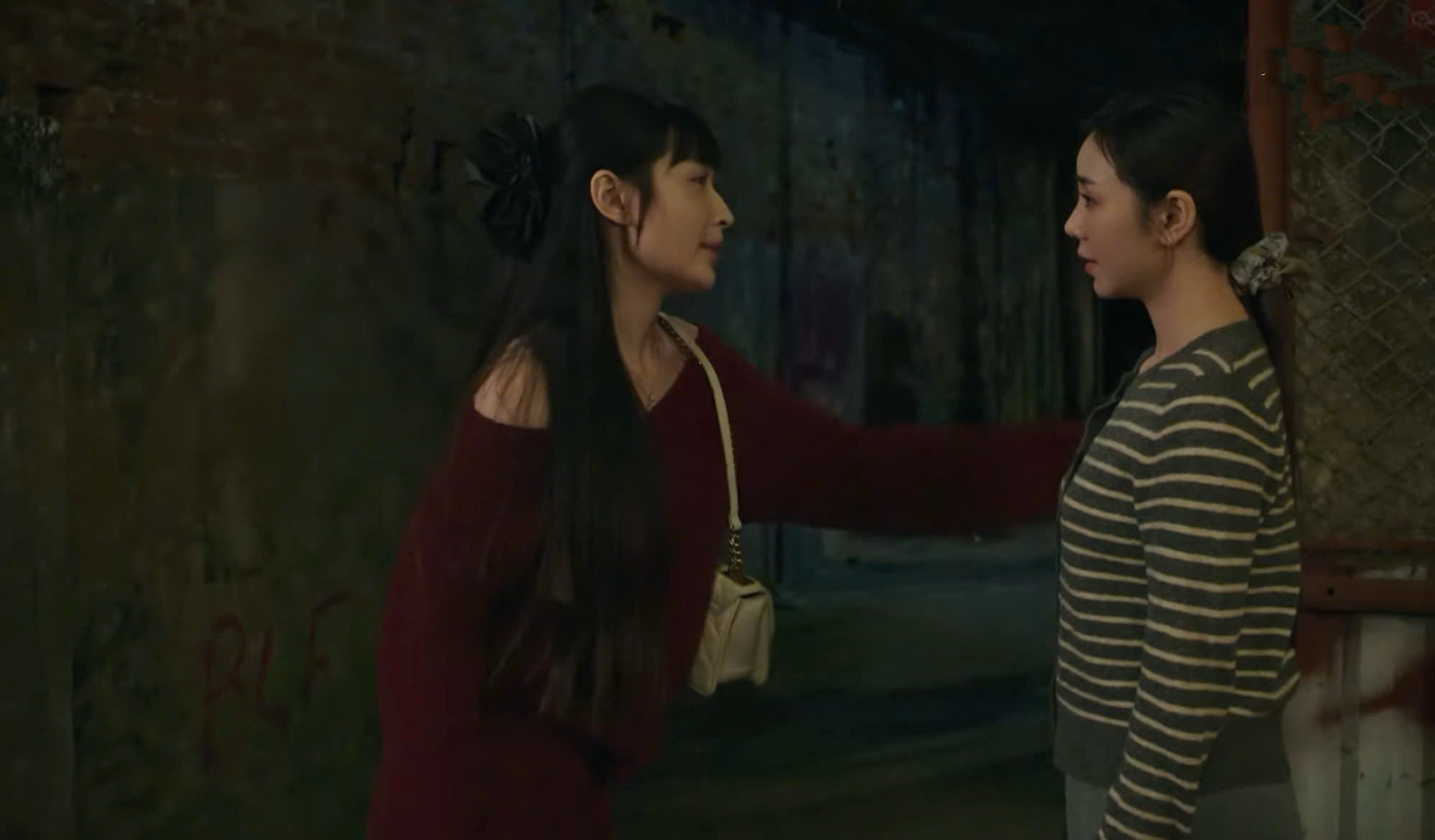 Thuong asks Trang not to interfere in her life. Photo: VFC