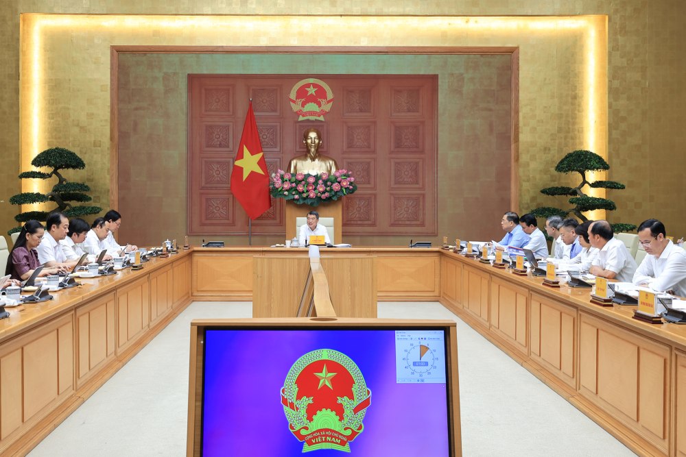 Thủ tướng Chính phủ Lê Minh Hưng chủ trì cuộc làm việc với Bộ Khoa học và Công nghệ. Ảnh: VGP