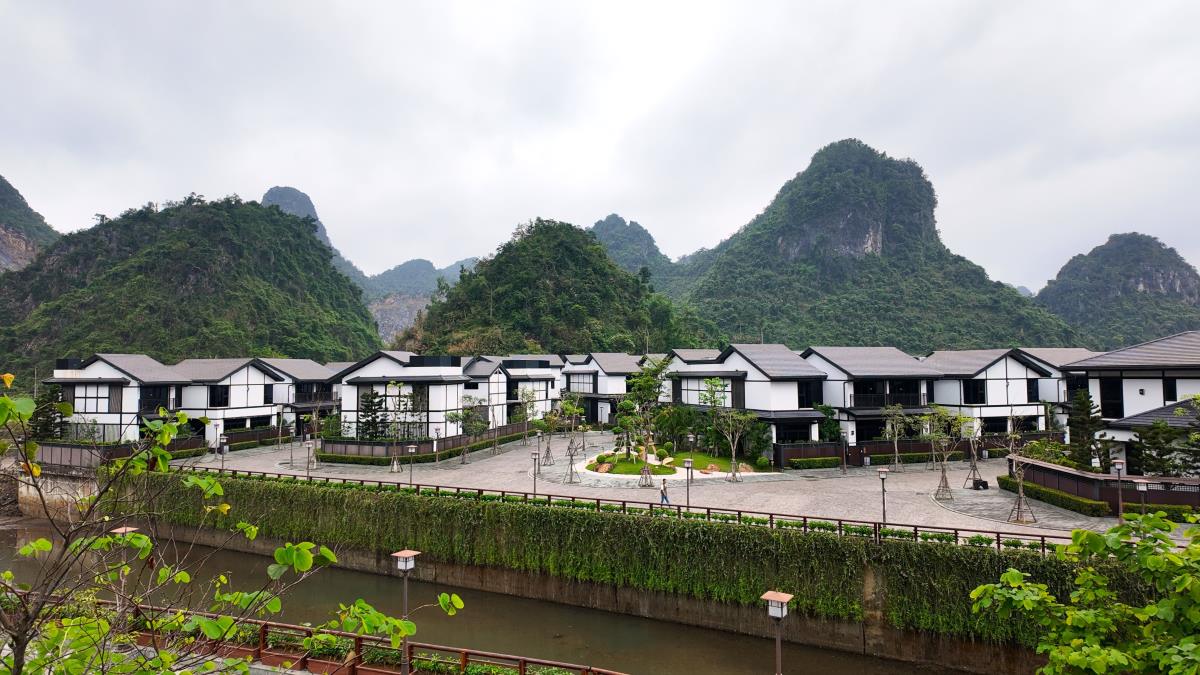 Quảng Ninh khai trương resort khoáng nóng tự nhiên 5 sao