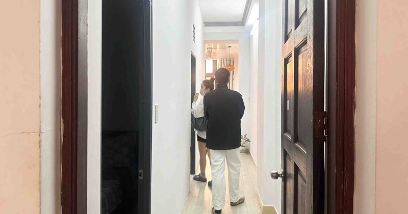 Giá thuê tăng, rủi ro mất cọc đè nặng người thuê nhà