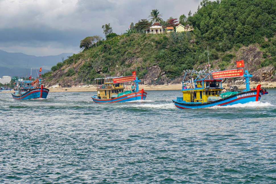 Fishing boats of Gia Lai province fishermen go out to catch seafood. Photo: Xuan Huynh