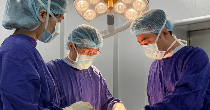 Vinmec Nha Trang tiên phong phẫu thuật nội soi ung thư tuyến giáp không sưng