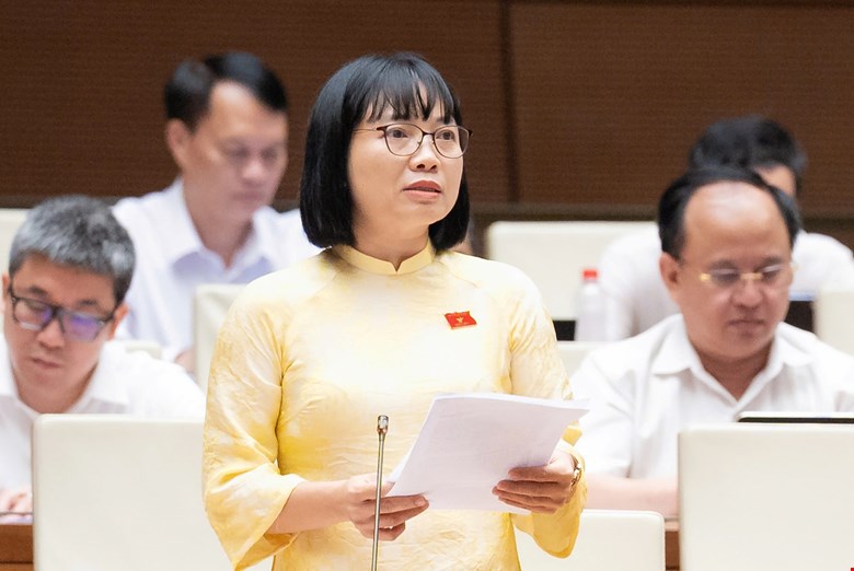 Đại biểu Nguyễn Thị Việt Nga. Ảnh: Media Quốc hội