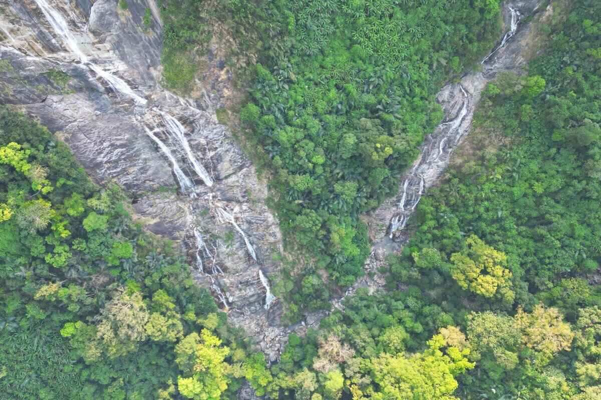 Lua Waterfall in Quang Ngai. Photo: Dong Giang