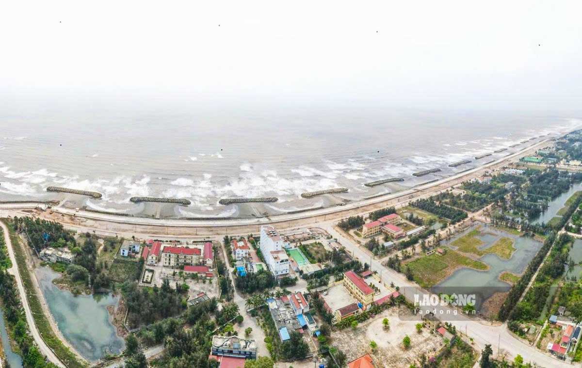 Thinh Long beach tourist area, Hai Thinh commune is ready to welcome tourists in the 2026 tourist season. Photo: Luong Ha