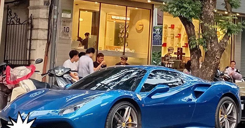 Ferrari 488 Spider tái xuất trên phố Hà Nội với màu sơn gốc