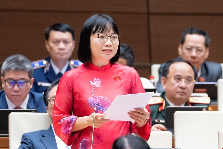 Đại biểu Nguyễn Thị Việt Nga. Ảnh: Media Quốc hội
