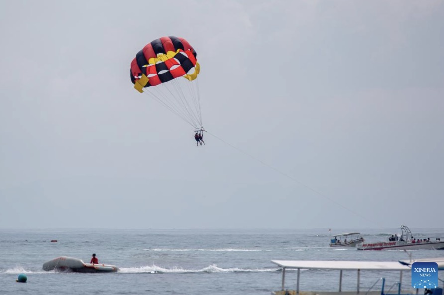 Bali cùng các đảo Sumba và Flores được dự báo chịu ảnh hưởng nặng nề nhất nếu xảy ra siêu động đất, theo The Bali Sun. Ảnh: Xinhua 