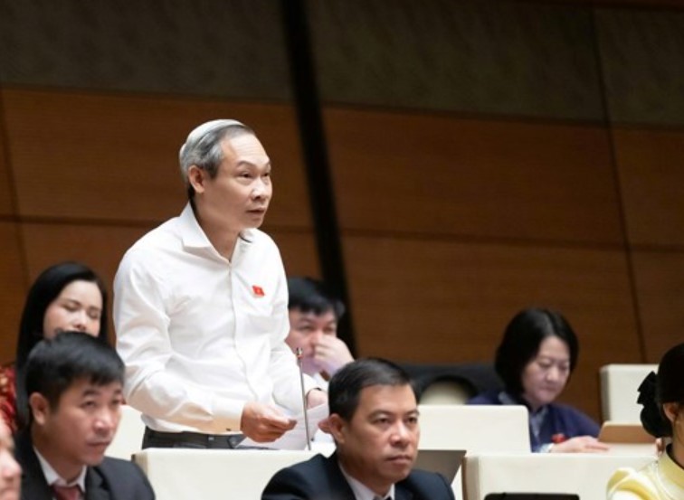 Đại biểu Phan Đức Hiếu (đoàn Hưng Yên). Ảnh: Phạm Thắng.