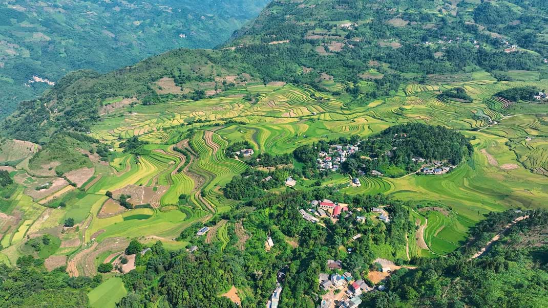 Tăng cường công tác dân vận ở vùng đồng bào dân tộc thiểu số. Ảnh: CTTĐT tỉnh Lào Cai